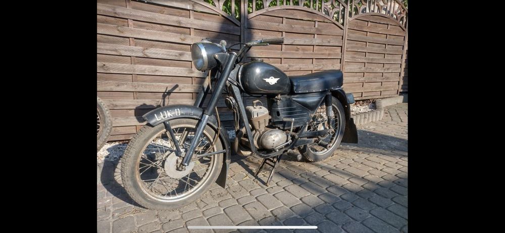 Skup zabytkowych motocykli motorowerów i części