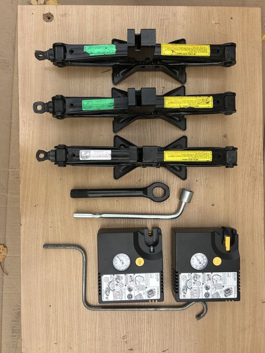 Домкрат Оригінал Hyundai Kona Ioniq 5 Tucson SantaFe kia niro Sportage