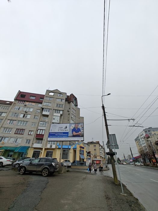 Продаж 3 кімнатна. Район Східний