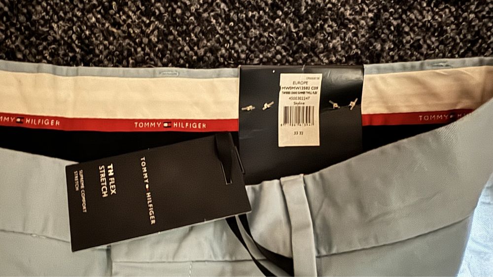 Новые штаны на мальчика фирмы Tommy Hilfiger