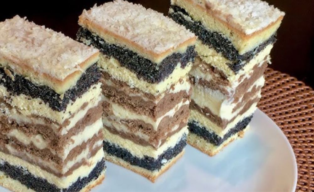 Пляцки на різдво бокс сет снікерс пʼяна вишня вишивка яблуко спартак