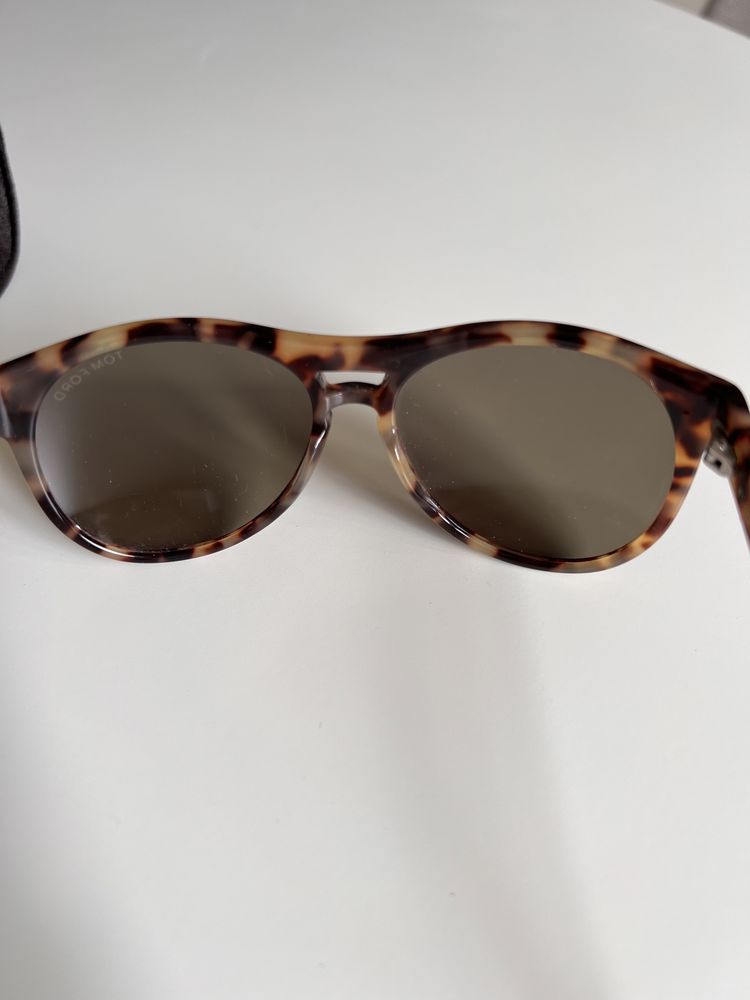 Oculos de sol Tom Ford callum TF289 53E