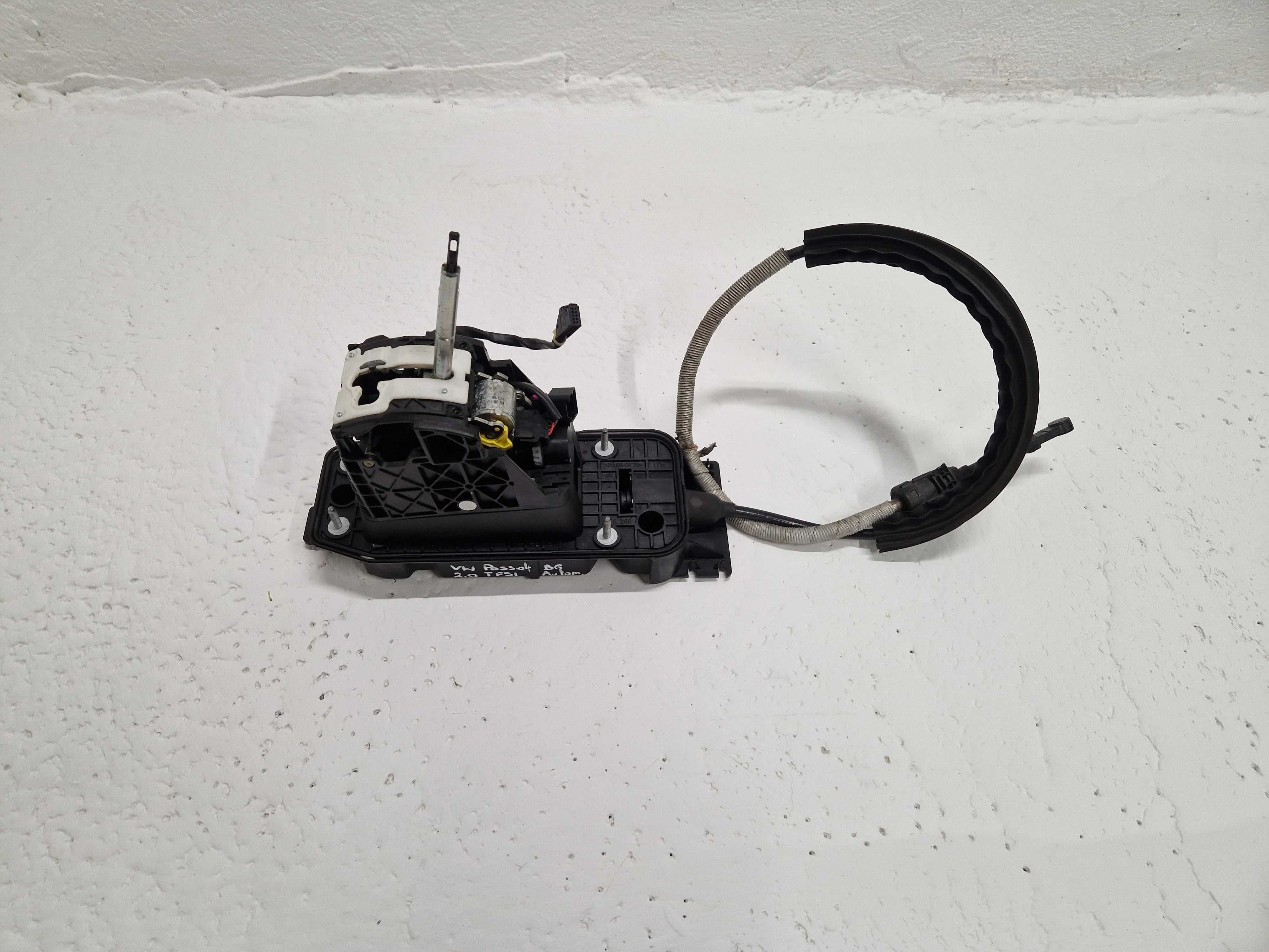 Wybierak Lewarek Zmiany Biegów AUTOMAT DSG VW Passat B6 2.0 TFSI 1.8