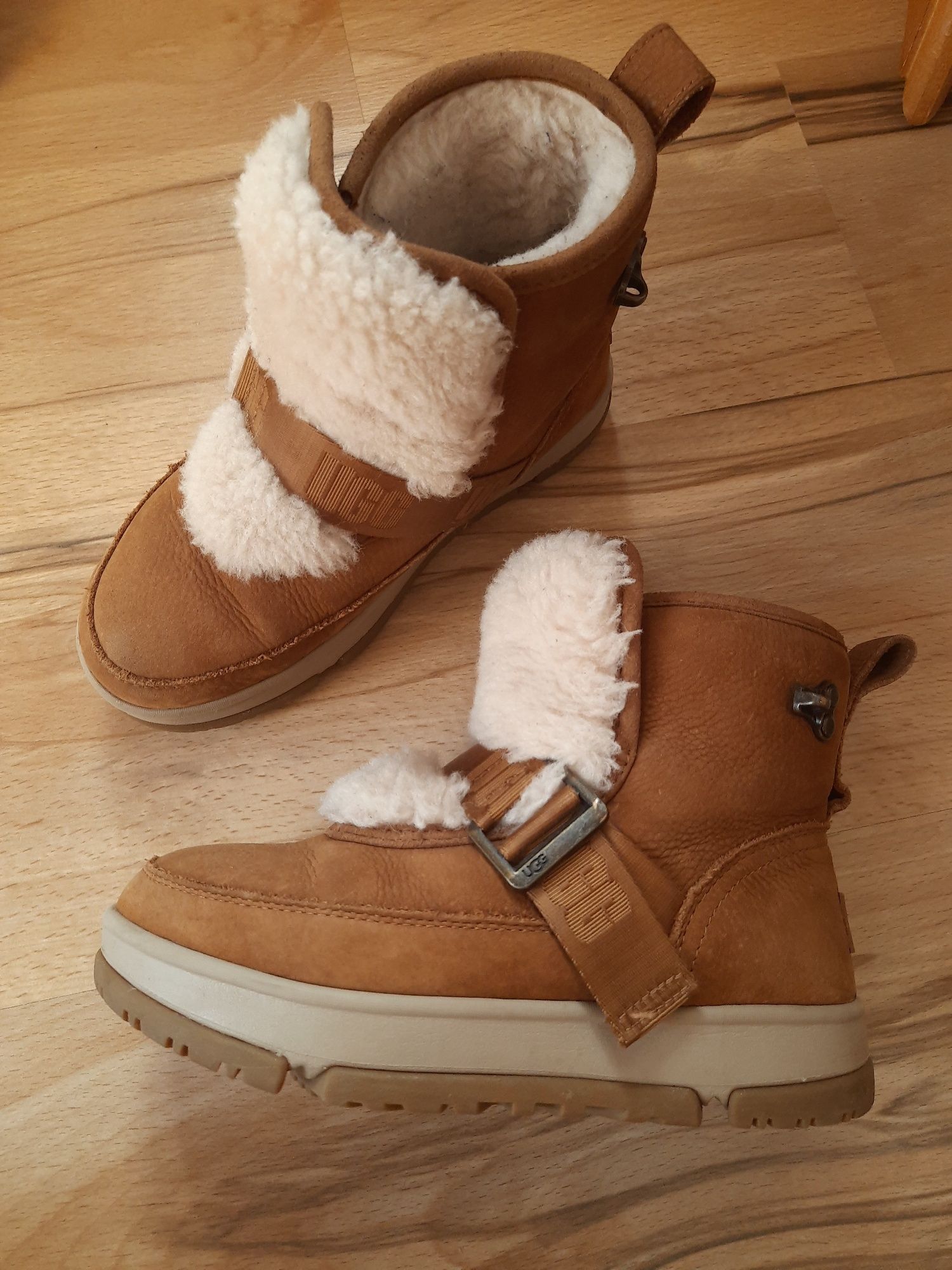 UGG śniegowce hiker 36