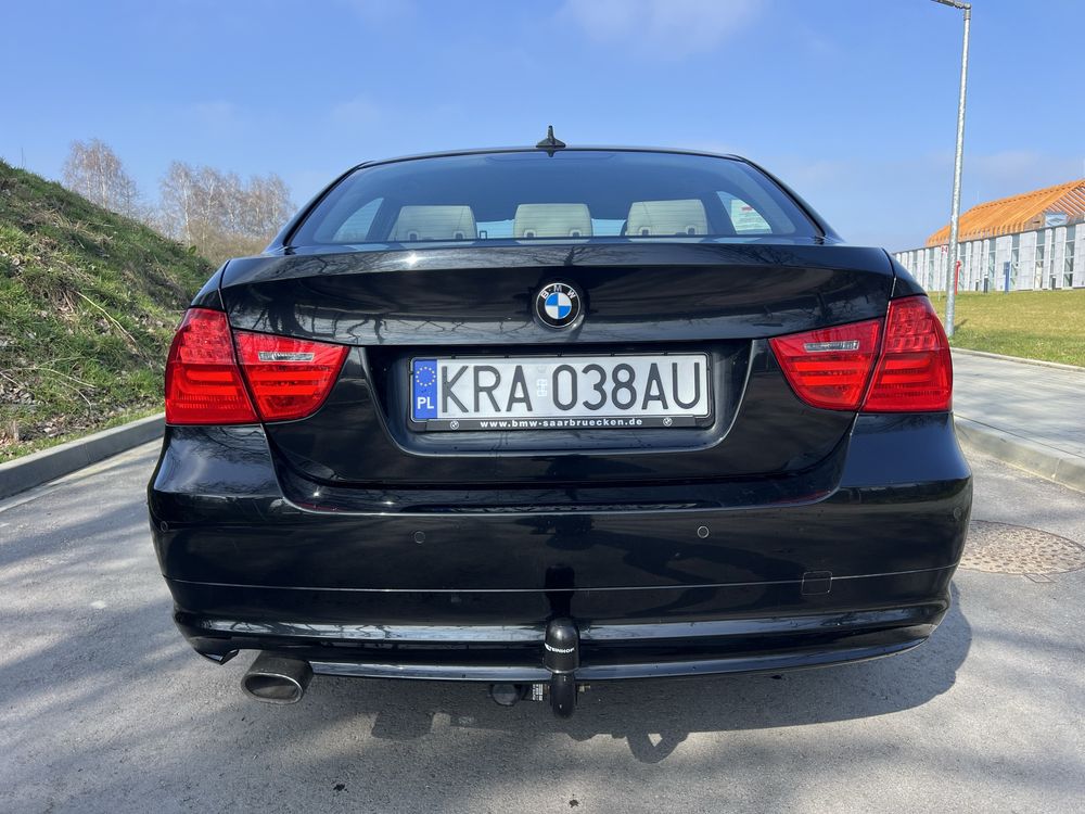 BMW 320d sedan 2011 - 184 konie - zadbany