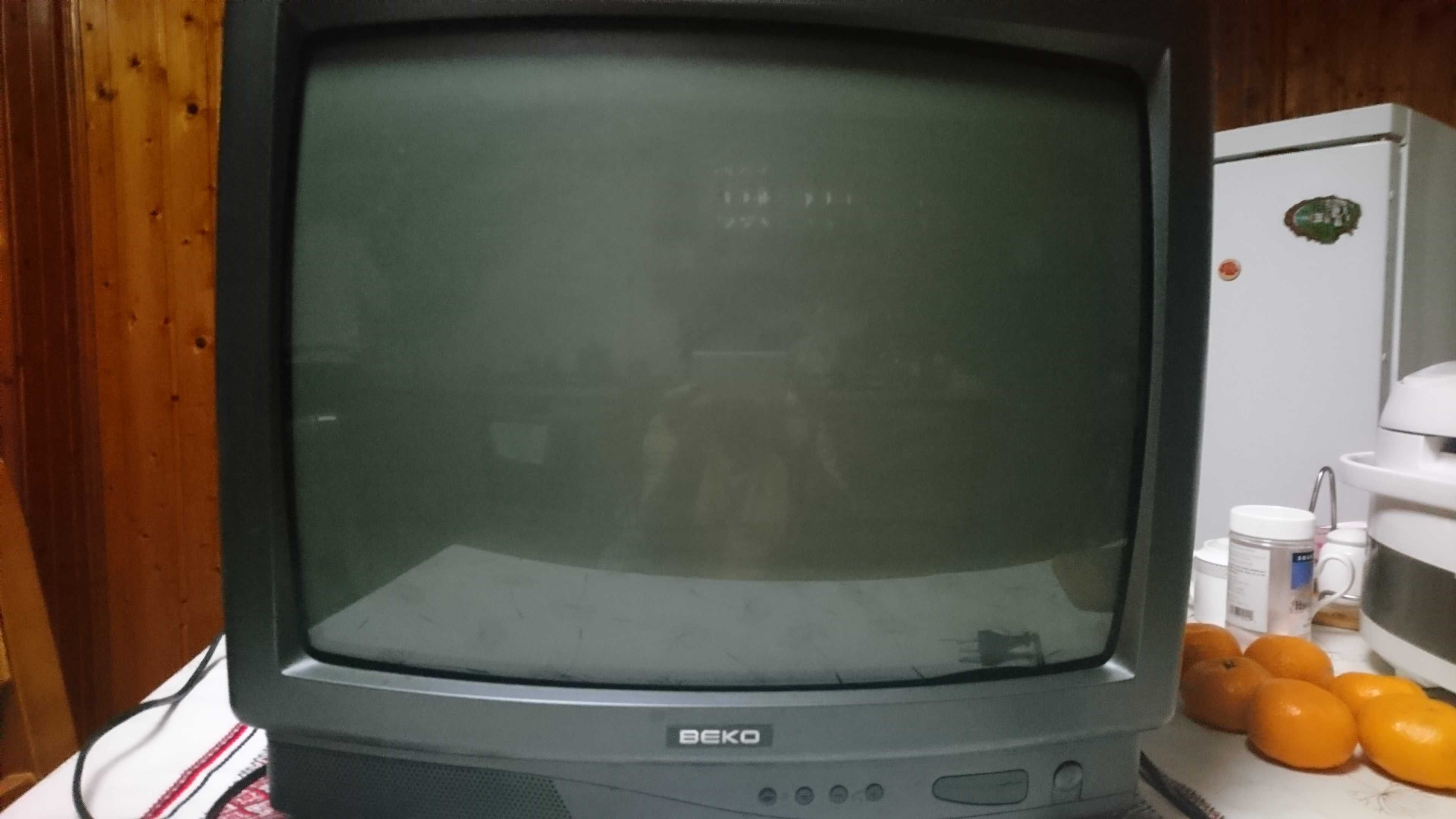 Рабочий телевизор   фирмы BEKO, производство Турция .