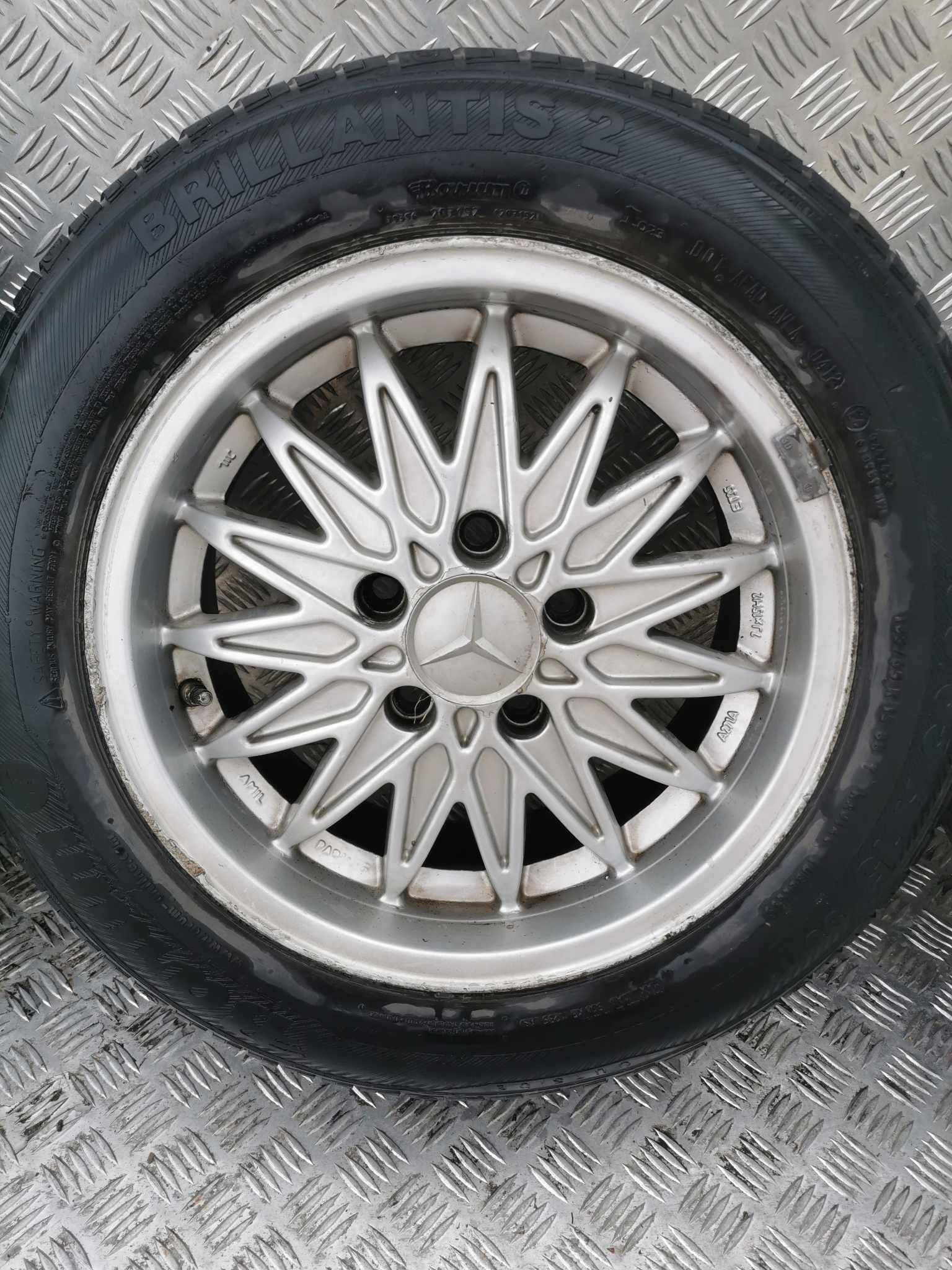 Alufelgi Felgi 15 cali 185/65 Mercedes W201 190 ET35 komplet