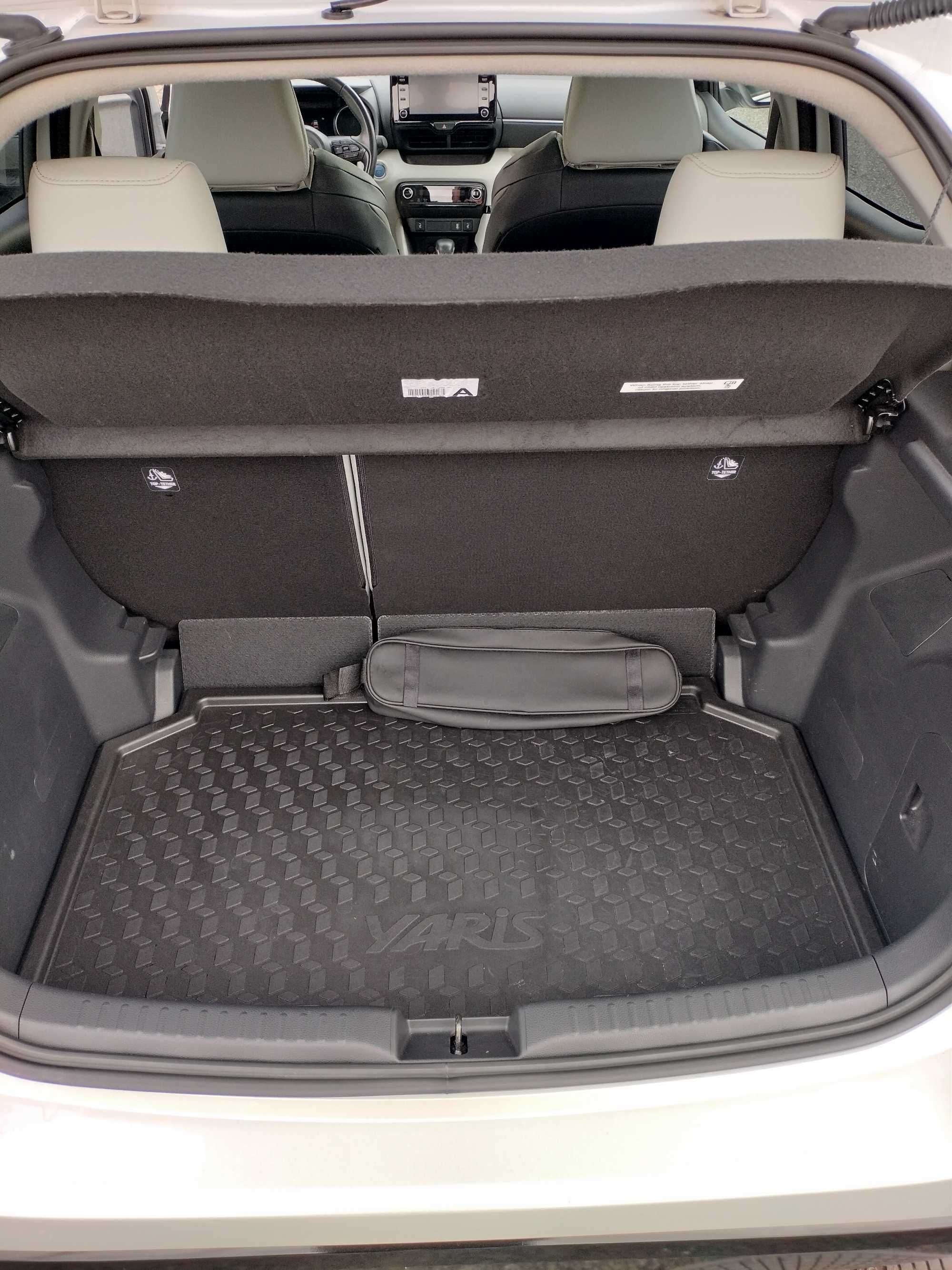 Toyota Yaris 1.5 Hybrid Dynamic Force Luxury