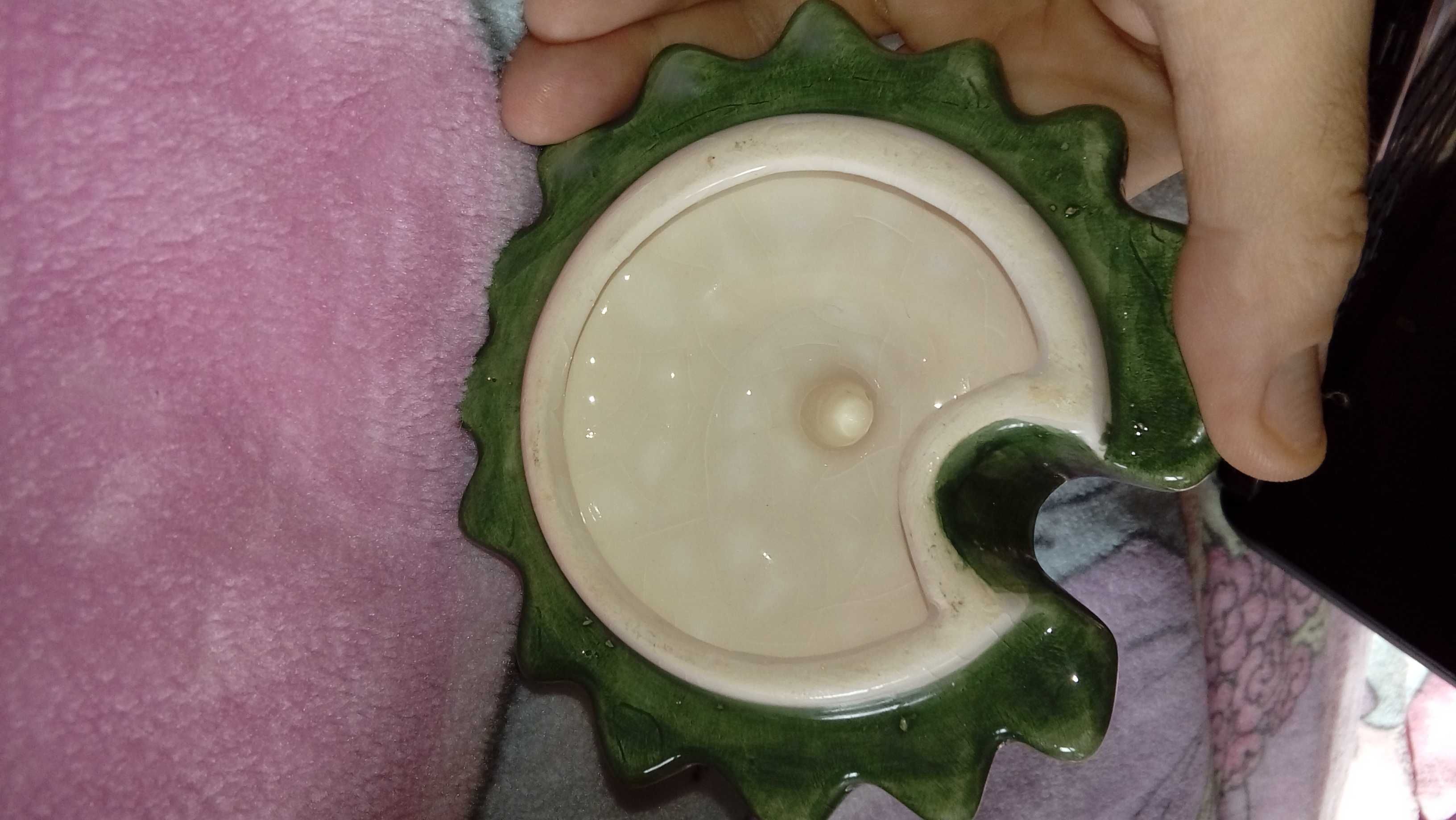 TRUSKAWKA ceramiczna cukierniczka stara wys z wieczk 17cm śr 8