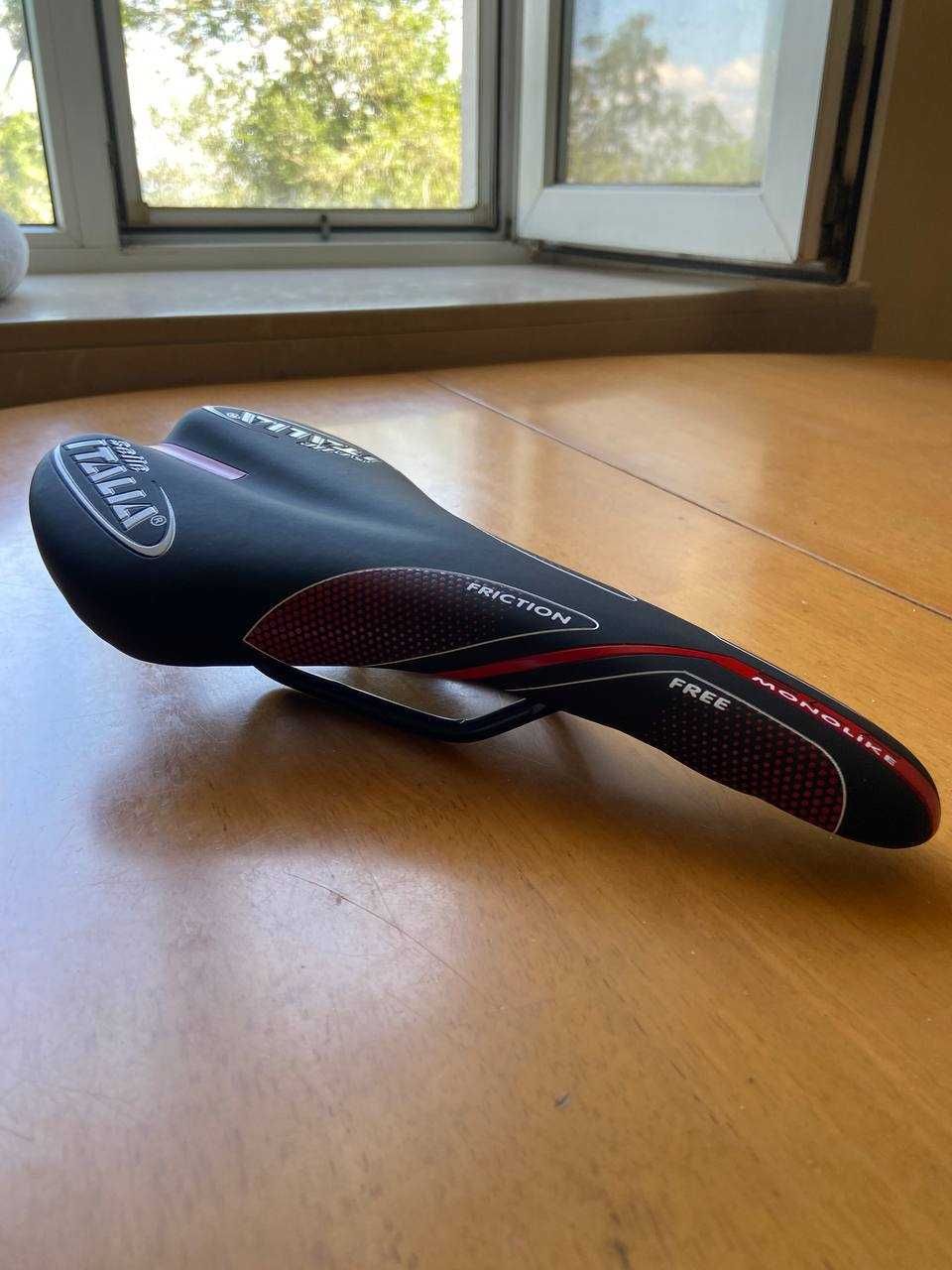 Велосипедне сідло Selle Italia