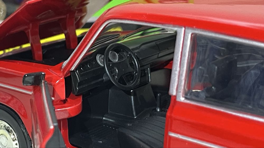 Нова машинка ВАЗ 2106 металева модель іграшка дитяча колекційна 1:22