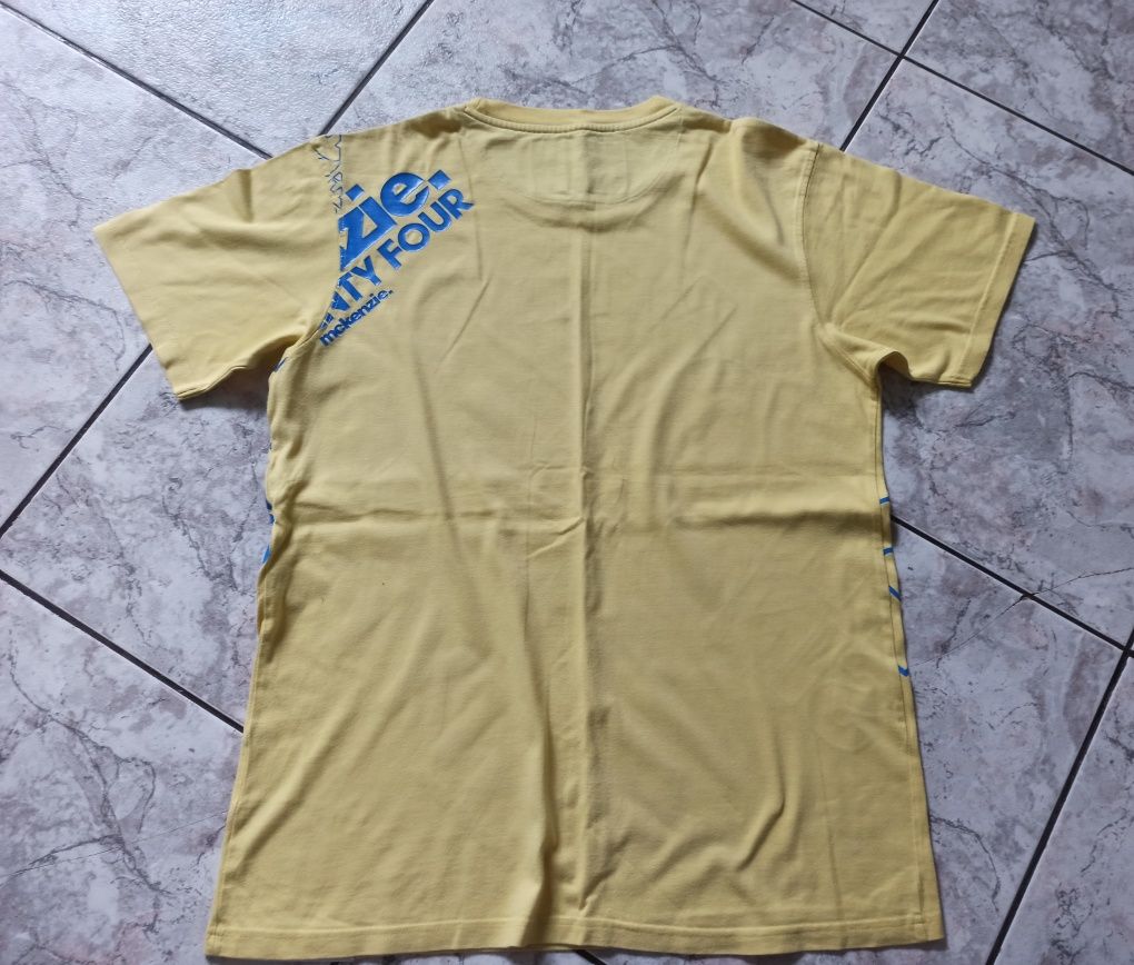 T shirt żółty z gumowym nadrukiem. McKenzie.