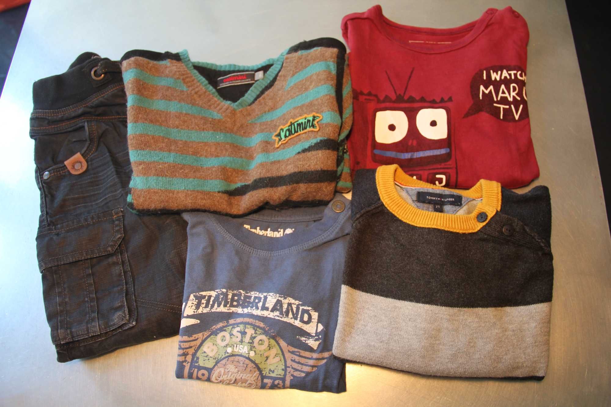 2 T-shirts com manga comprida da Little Marc Jacobs e Timberland