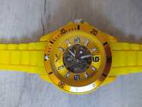 Zegarek St. Tropez V8 z chronometrem, zegarek mechaniczny.