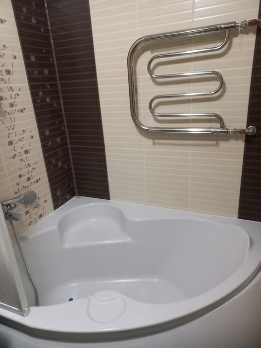 Оренда 3 кімнатної квартири по вул. Захисників України