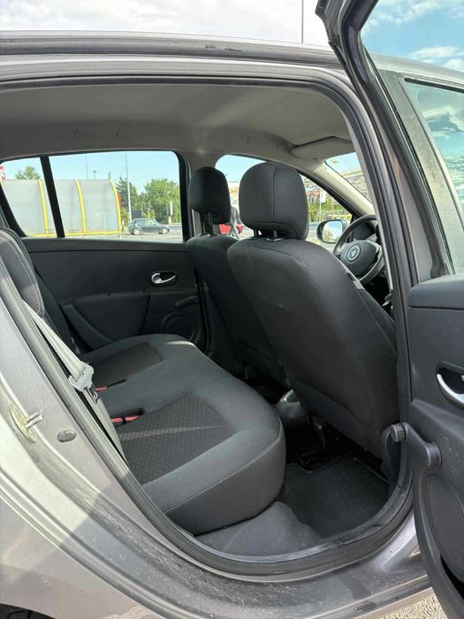 Renault Clio III 1.2 TCE 72 tys. przebiegu 2011