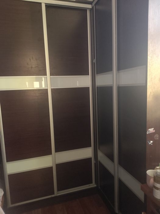 Szafa narożna  bardzo pakowna