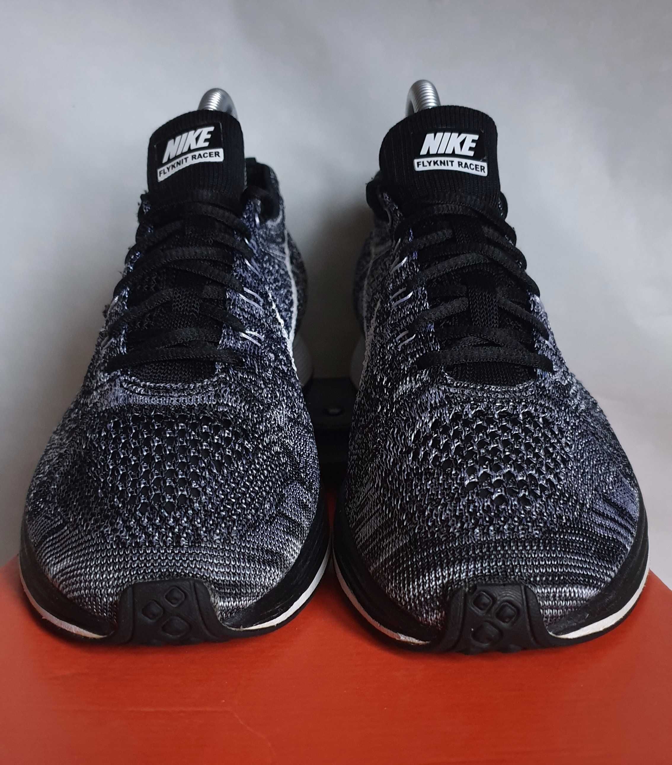 Nike Flyknit Racer Oreo 2.0 2016 9US/42.5EUR