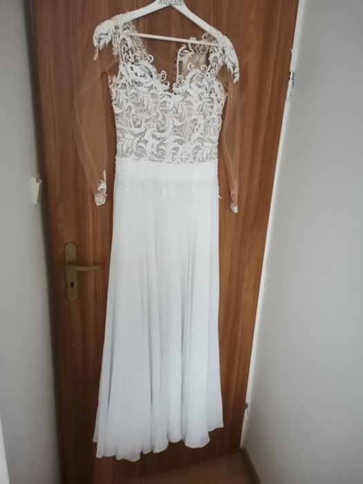 Biała Sukienka ślubna