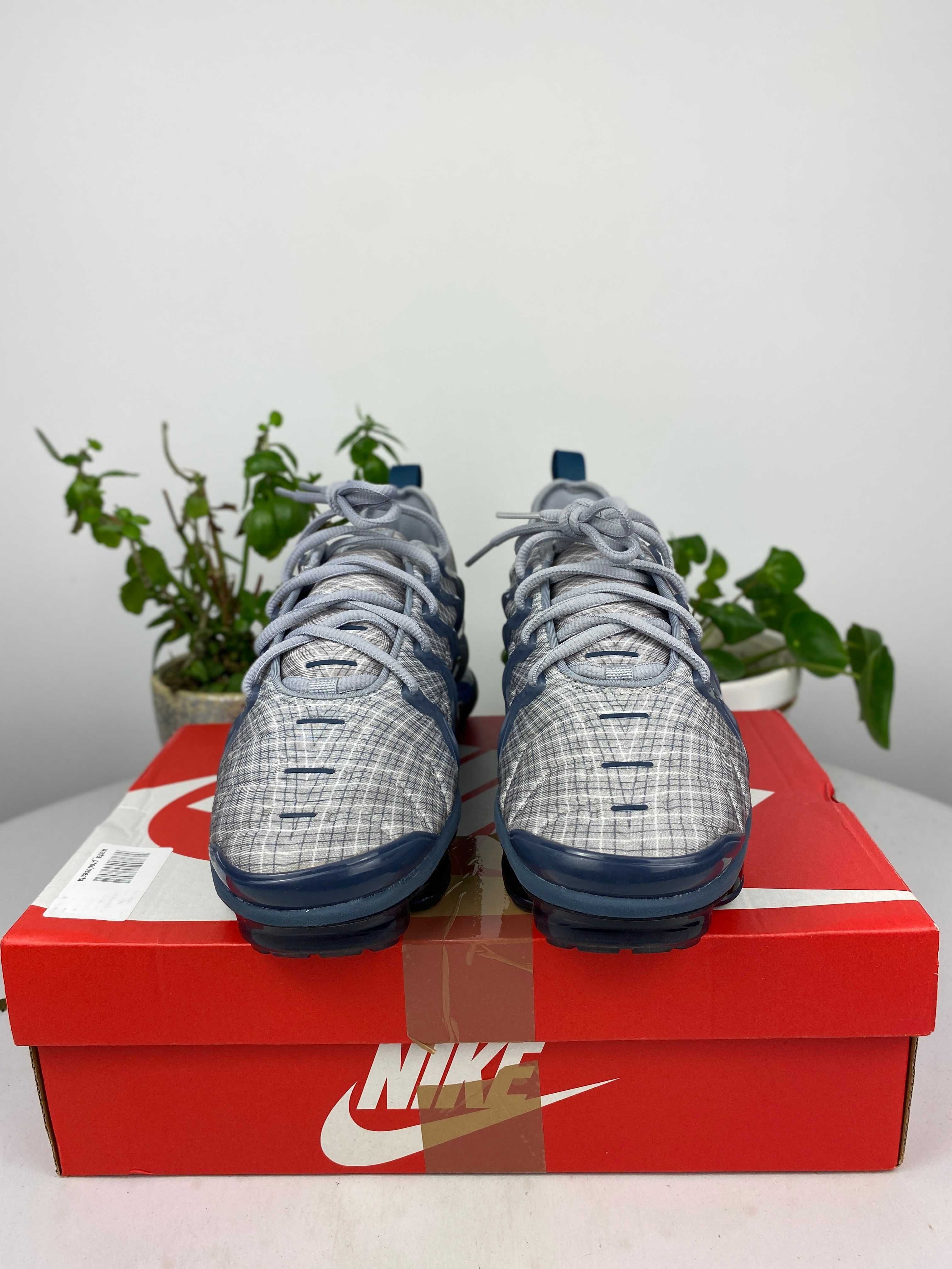 szare niebieskie granatowe buty nike air vapormax plus r. 40,5 n161