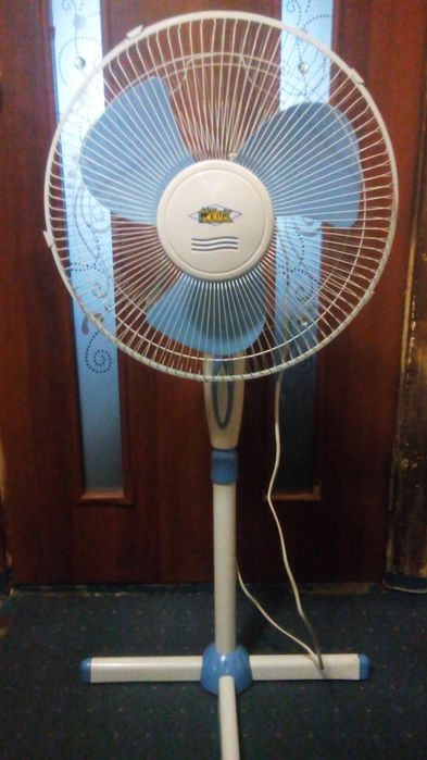 Підлоговий вентилятор Werk