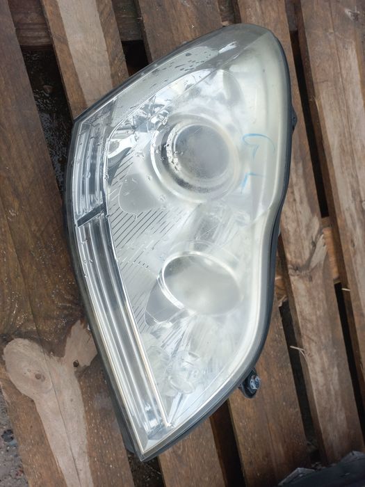 Lampa prawa przód przednia kompletna mercedes gl x164 xenon