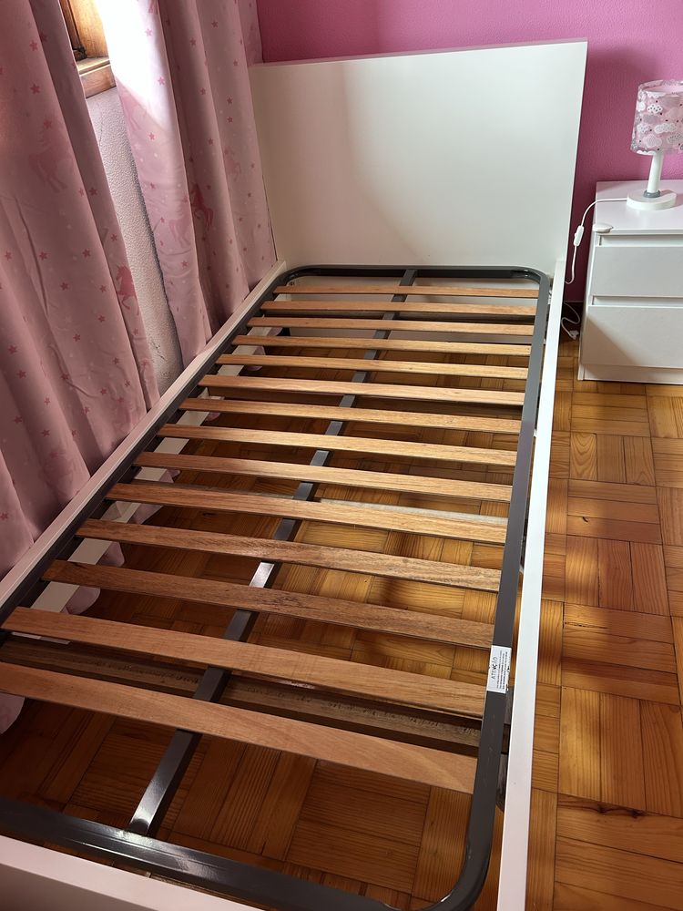 Cama de solteiro