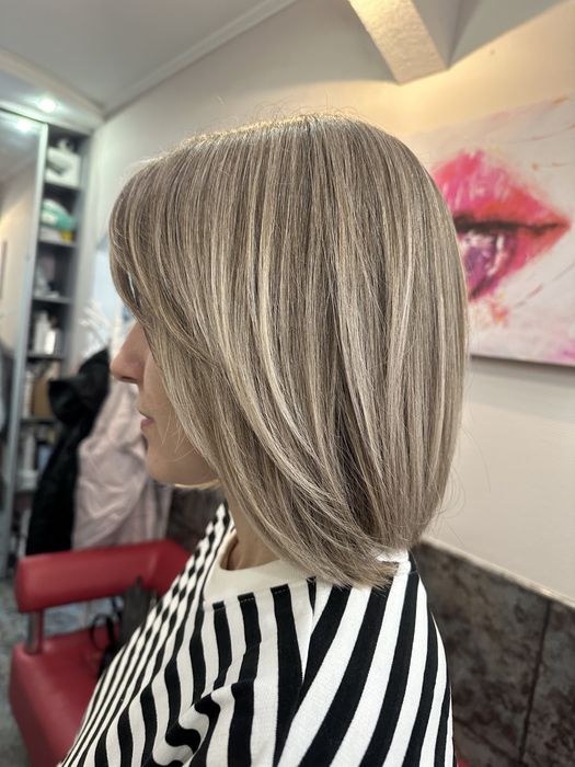 Перукар-колорист Київ Печерськ