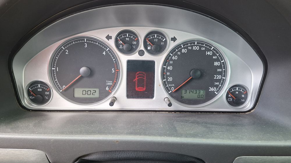 VW Sharan TDI Uszkodzony