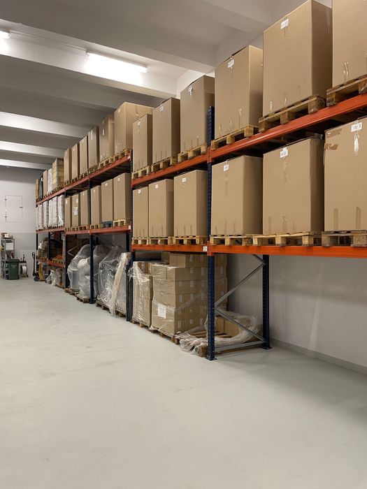 18,00 zł/ m2 Hala usługowa/ magazynowa 324,00 m2 Toruń