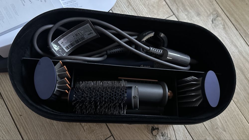 Styler Dyson з насадками 6 штук для догляду за волоссям