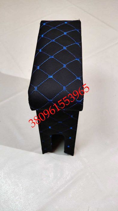 Подлокотник Таврия/Славута (ЗАЗ1102/1103) разноцветные/строчка (новые)