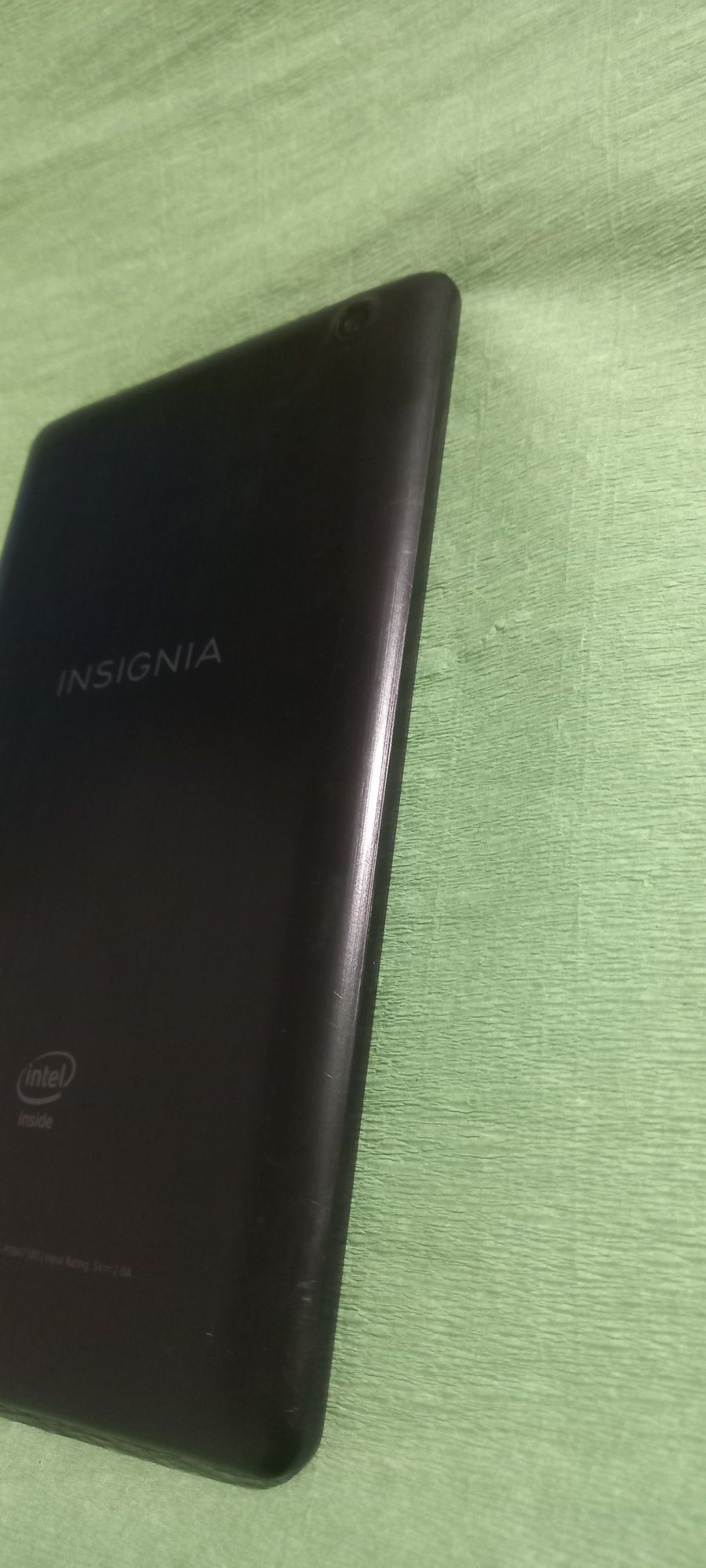 Insignia NS-P08A7100  неробочий