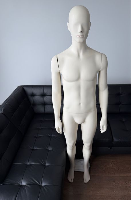 Manekin męski pełnowymiarowy