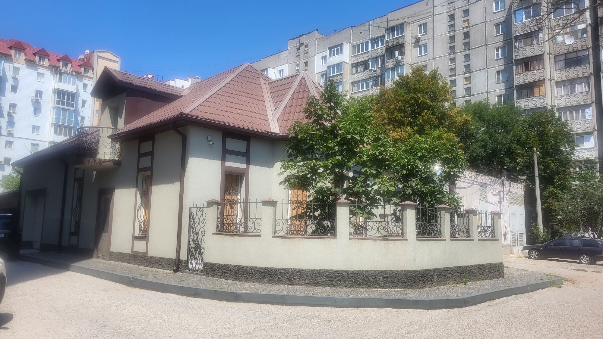Продаю офісне приміщення на проспекті Миру