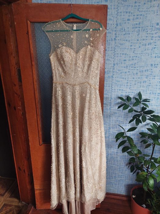 Весільна вечірня сукня на високий зріст великого розміру  50-52