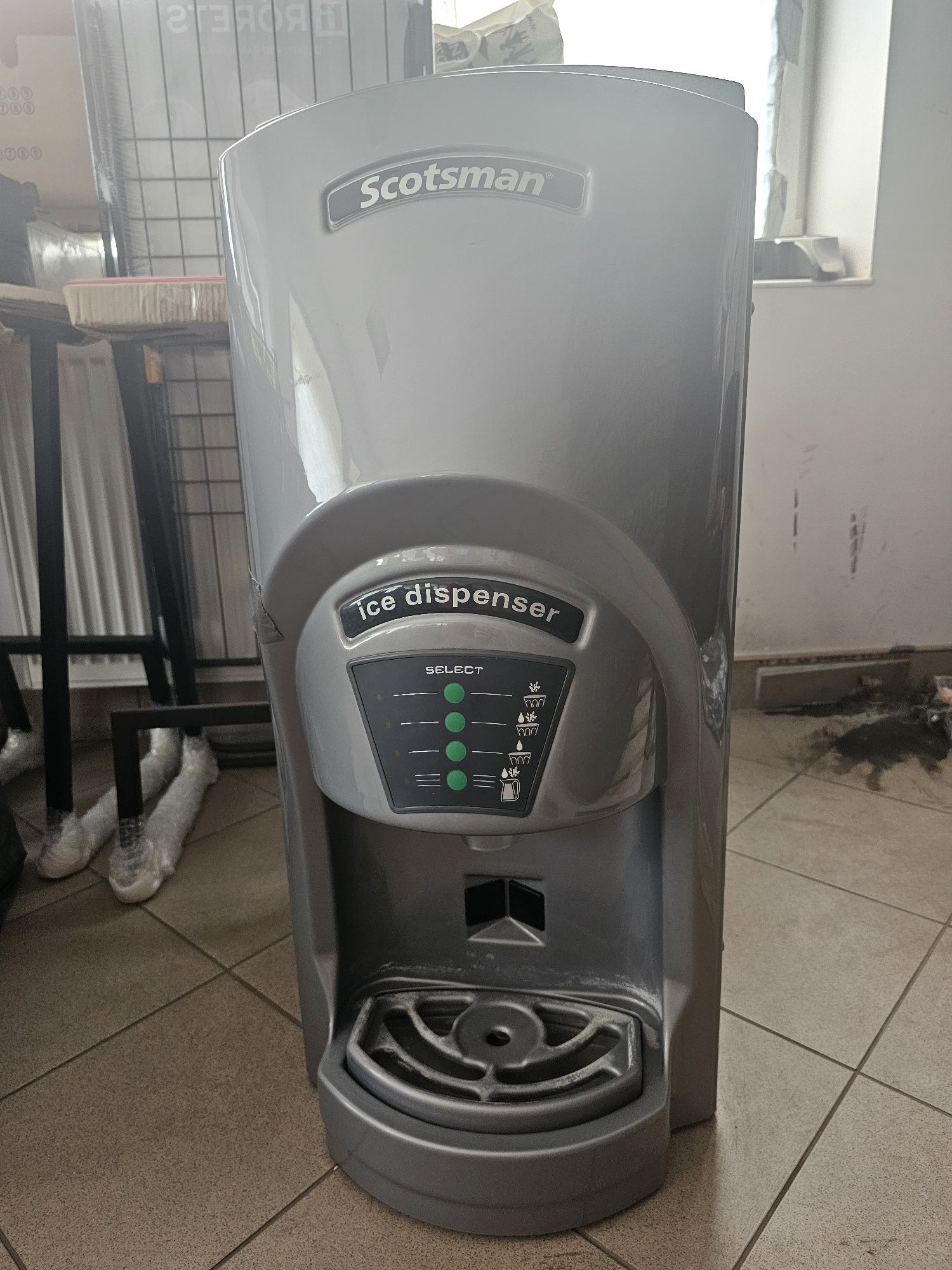 Dystrybutor lodu Scotsman