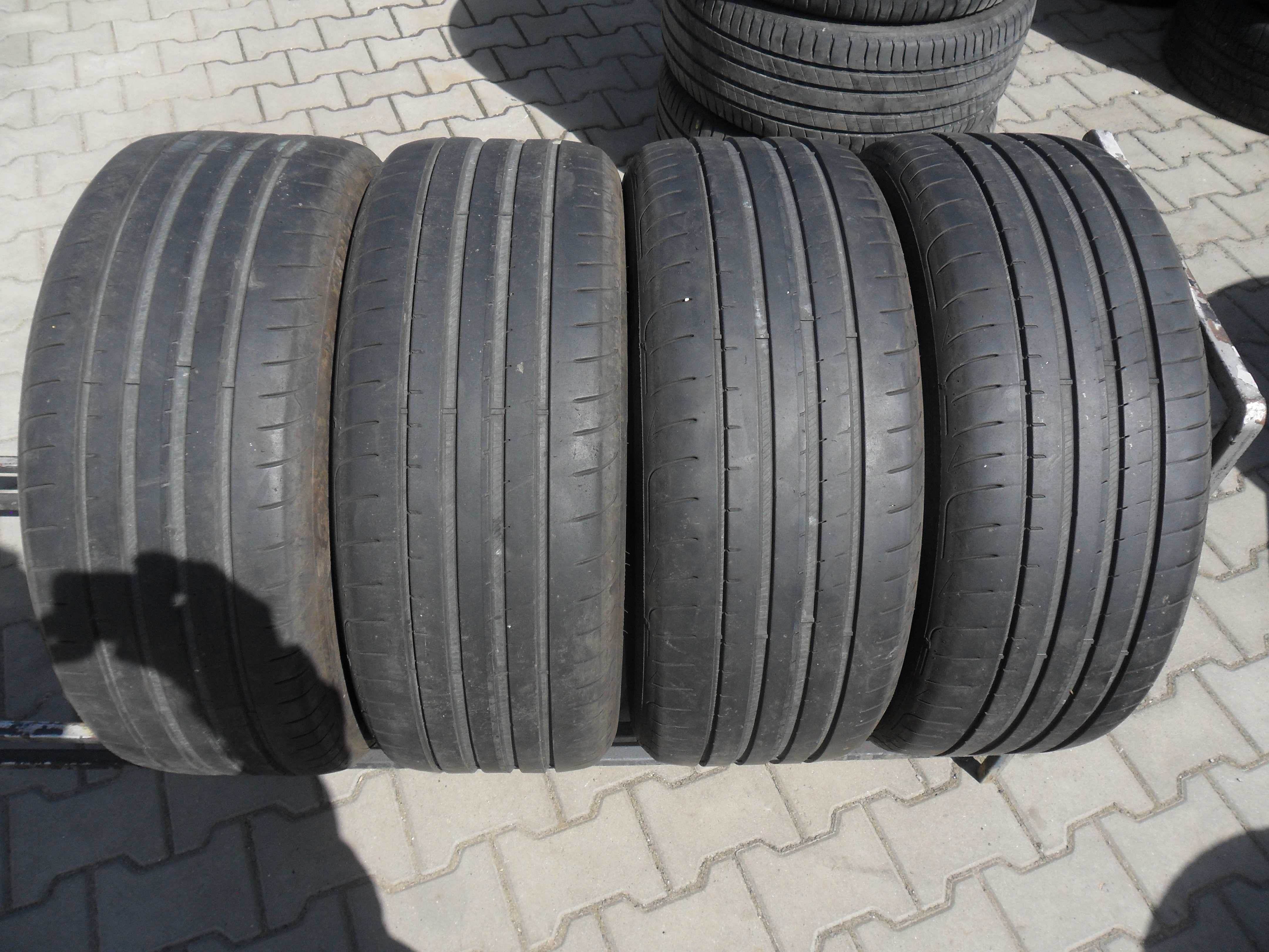 245/45R19 GOODYEAR lato komplet