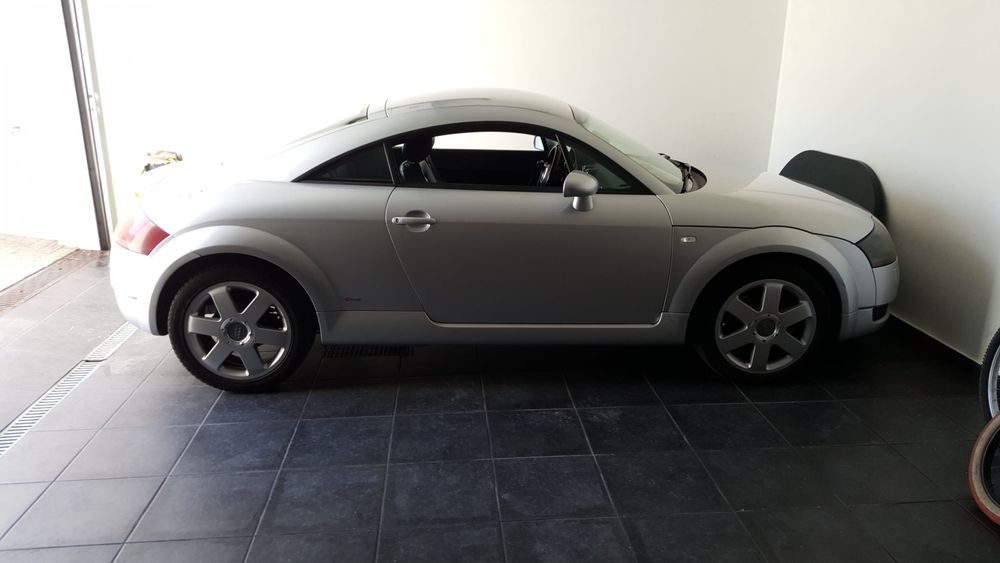 Audi TT 1.8TURBO