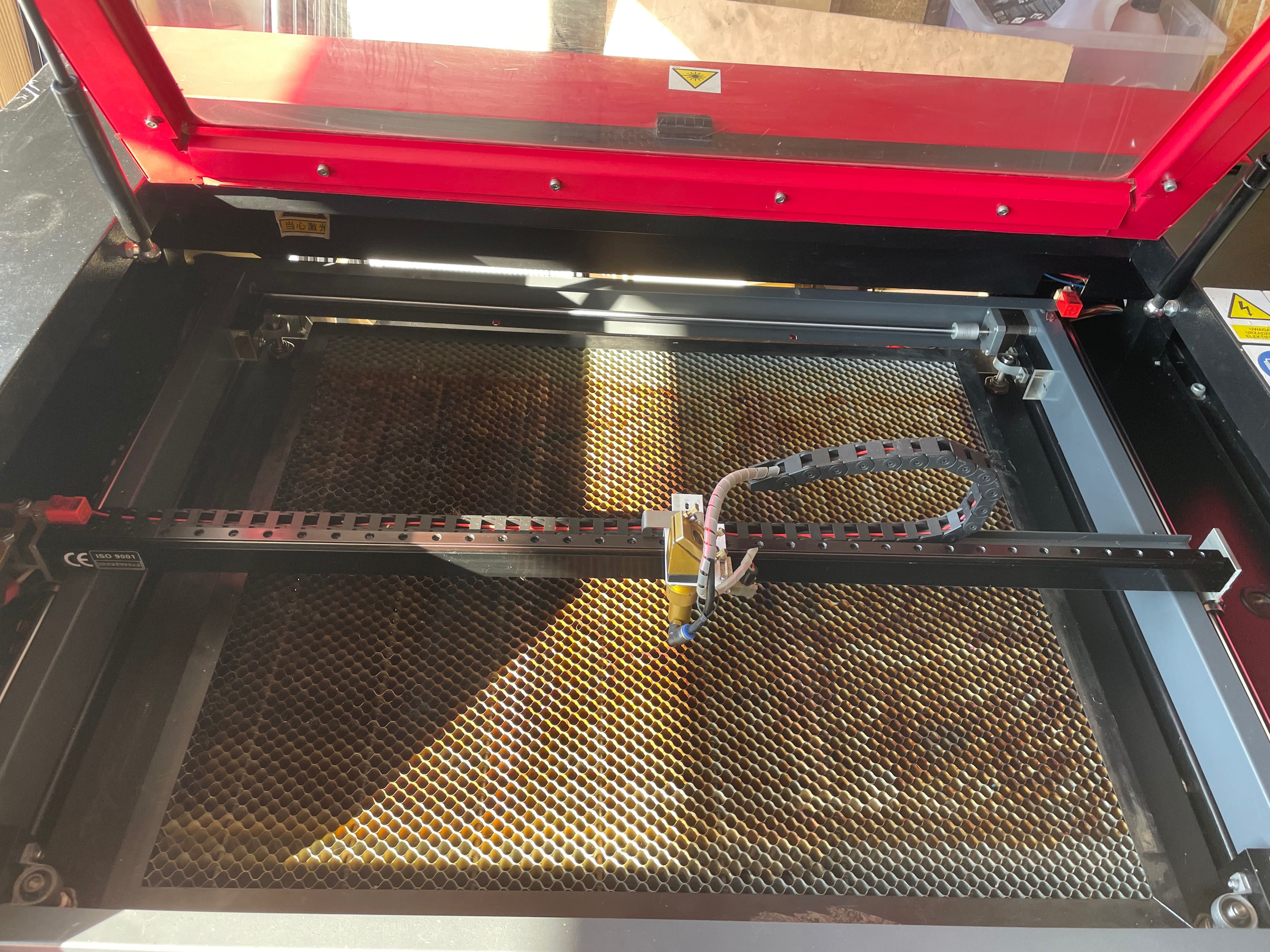 Laser Ploter laserowy CO2 50x70 cm Cięcie Sklejka, Plexi