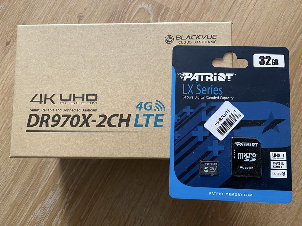 Автомобільний відеореєстратор Blackvue DR 970 X-2CH LTE (BV00111)