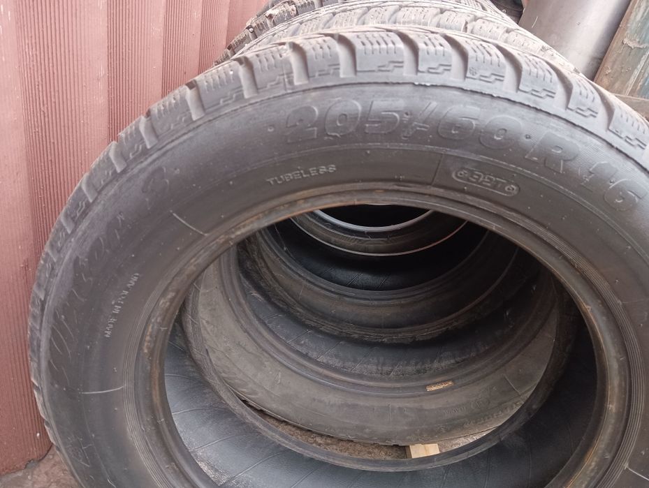 Комплект зимних колёс