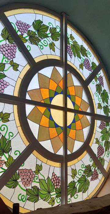 Мозаїка.Вітраж.Ікони.Живопис.