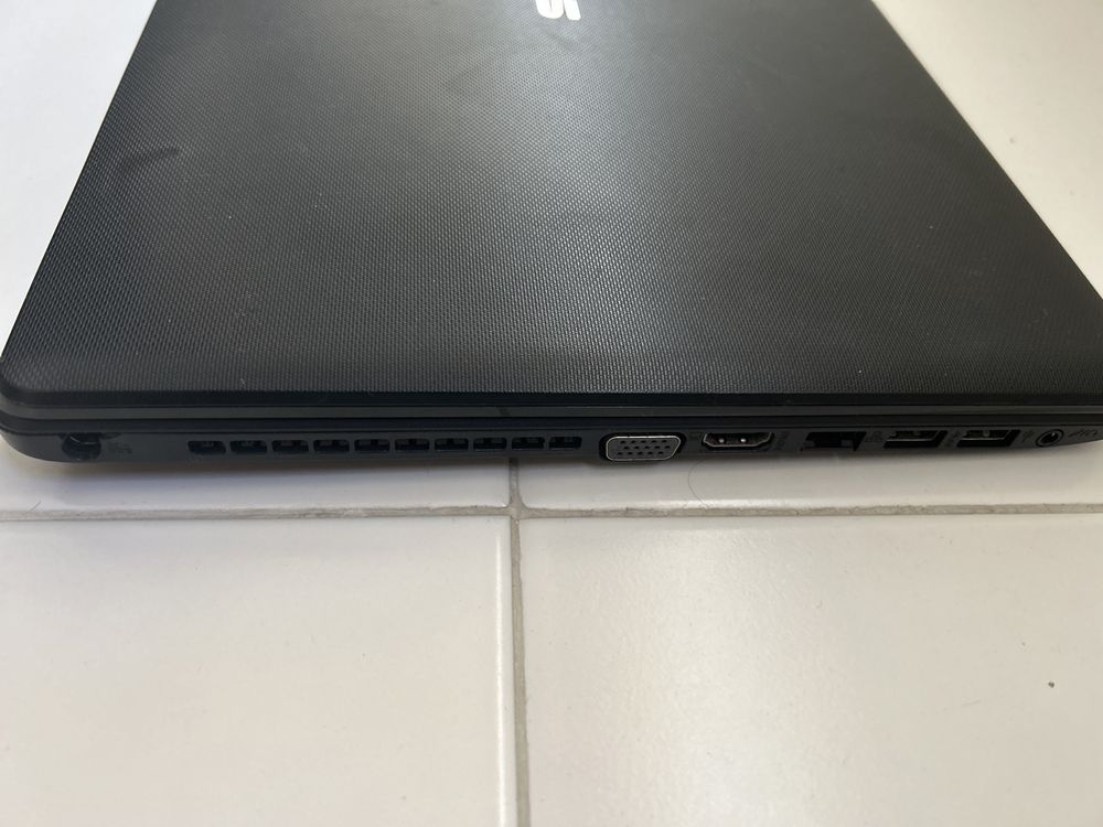 Asus x552ldv-SH949h