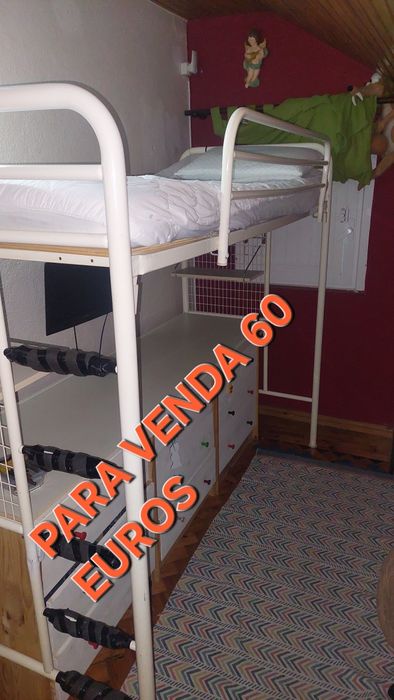 Beliche com secretária