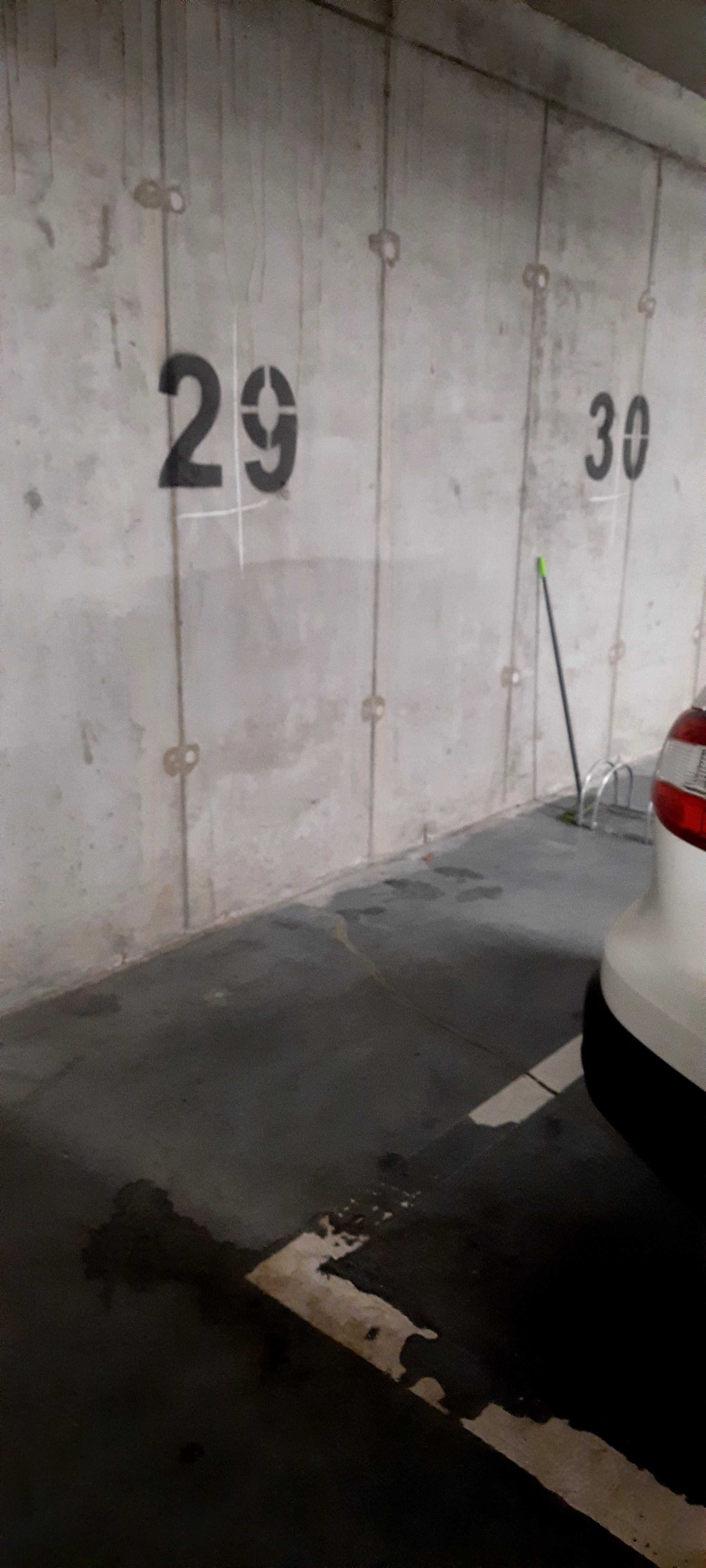 Miejsce parkingowe Koralowa 23