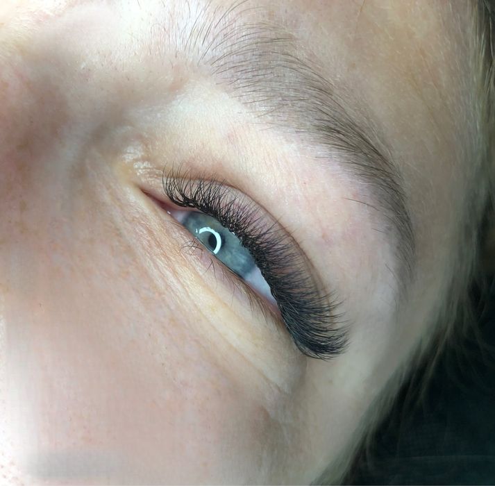 Якісне Нарощування вій Мінська