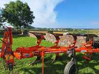 Pług obrotowy  KUHN 2013r
