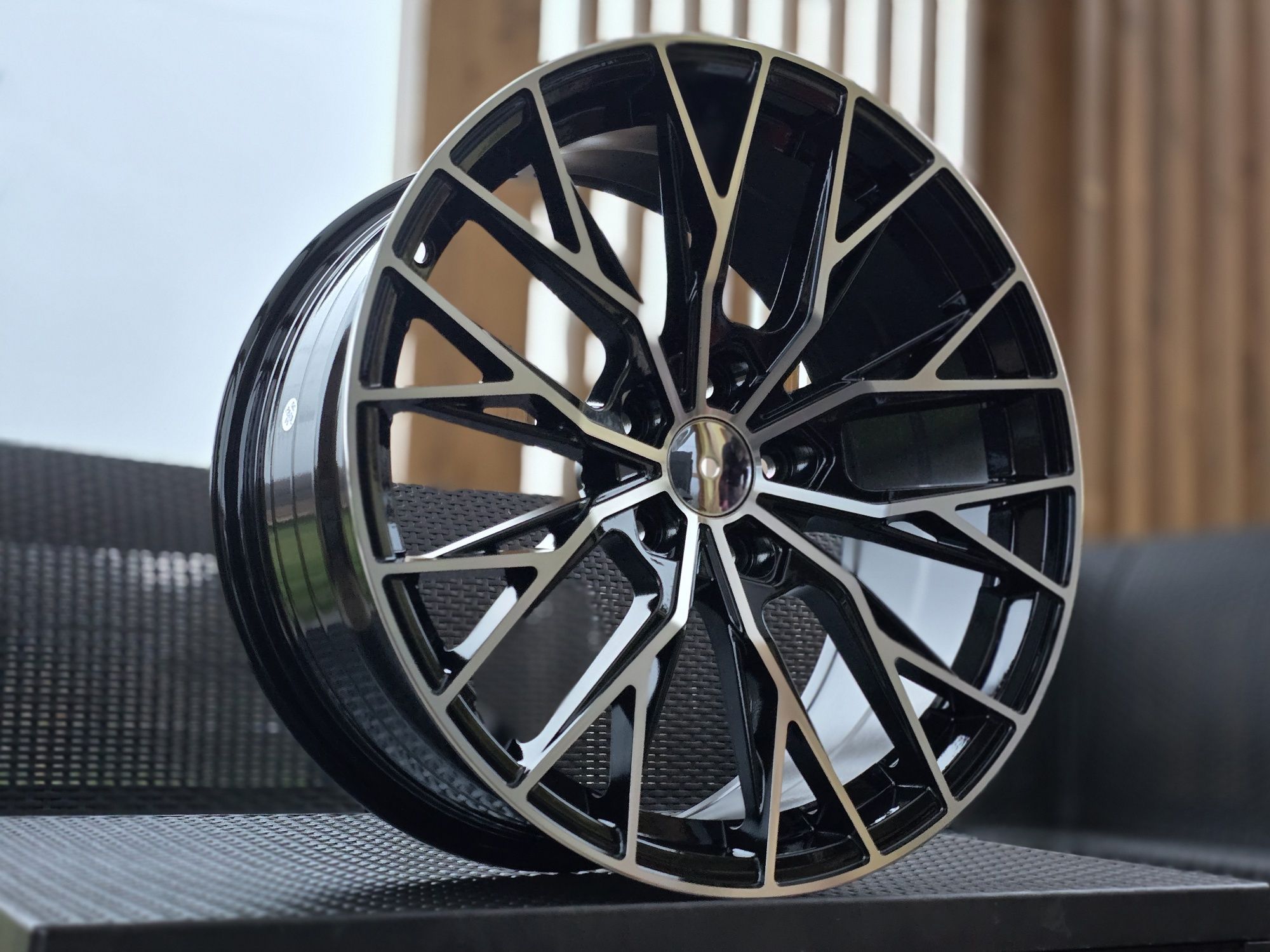 Alufelgi 18 5X112 NOWE. Audi A4 A6 Q5 Merc Cupra Skoda WYSYŁKA Montaż