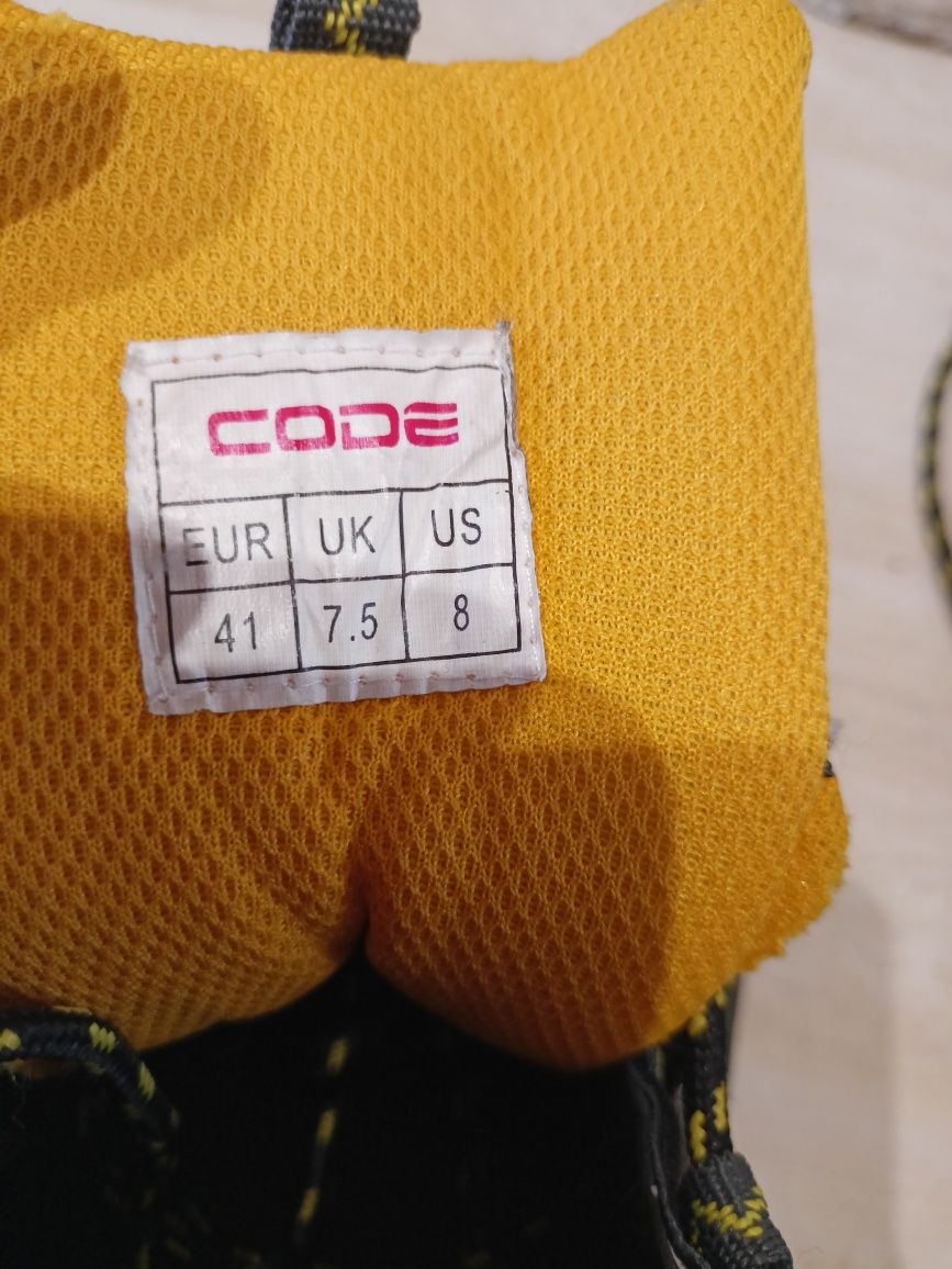 Buty trekkingowe uniwersalne Code - rozm  41
